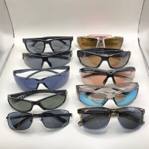 Huge lot 10 sporty trendy & outdoors men's sunglasses variety of brands bundle.